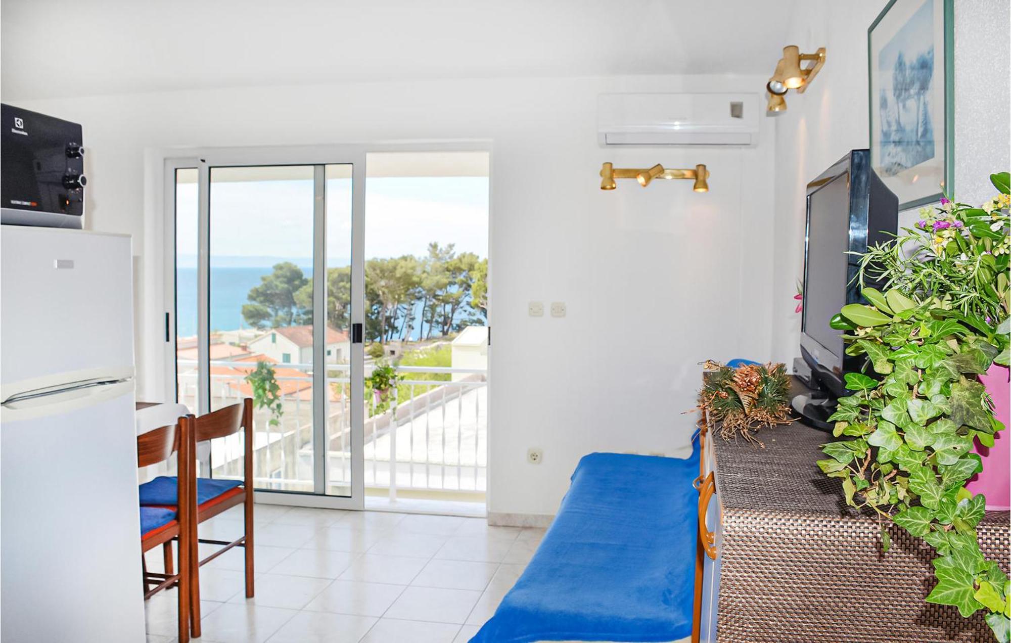 Amazing In With Wifi Apartamento Baška Voda