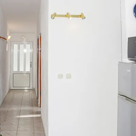 Amazing Apartment In Baska Voda With Wifi Extérieur photo